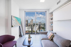 Sky-high1 BR Downtown Miami's heart - Pool & Gym